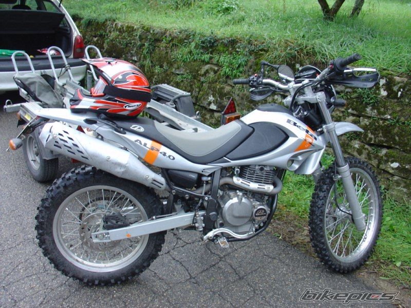 Photo 1972549