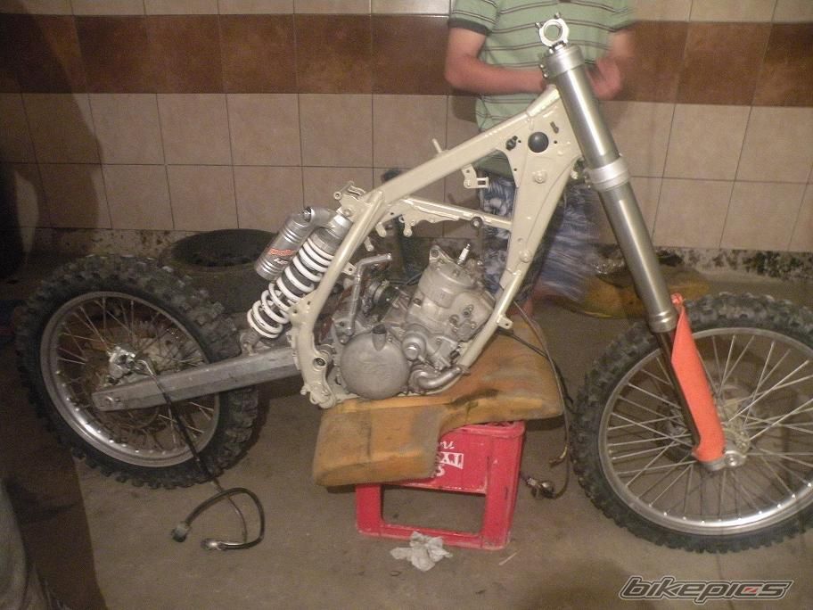 Photo 1972577