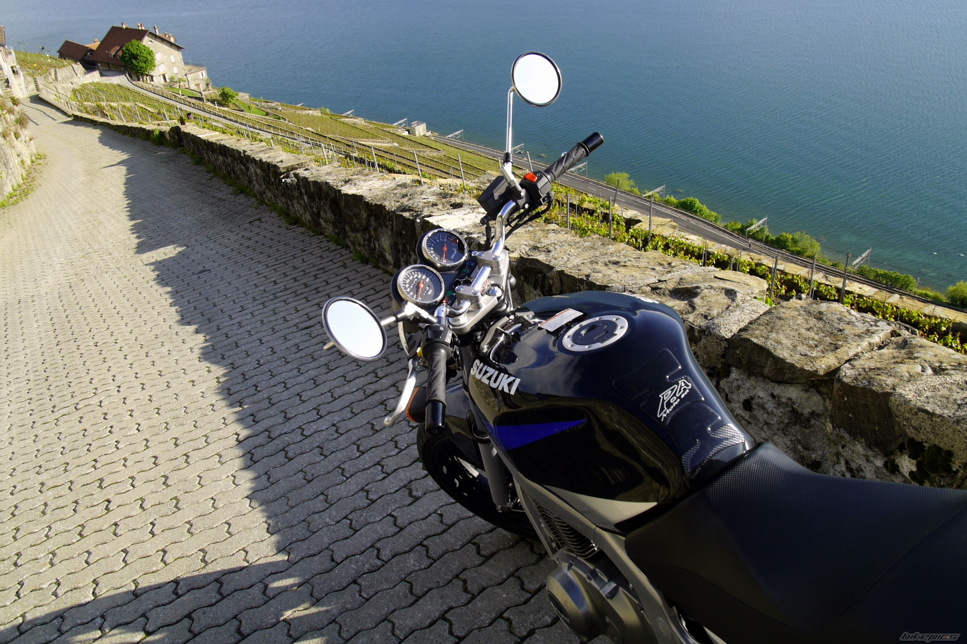 Bike Photo 1972644