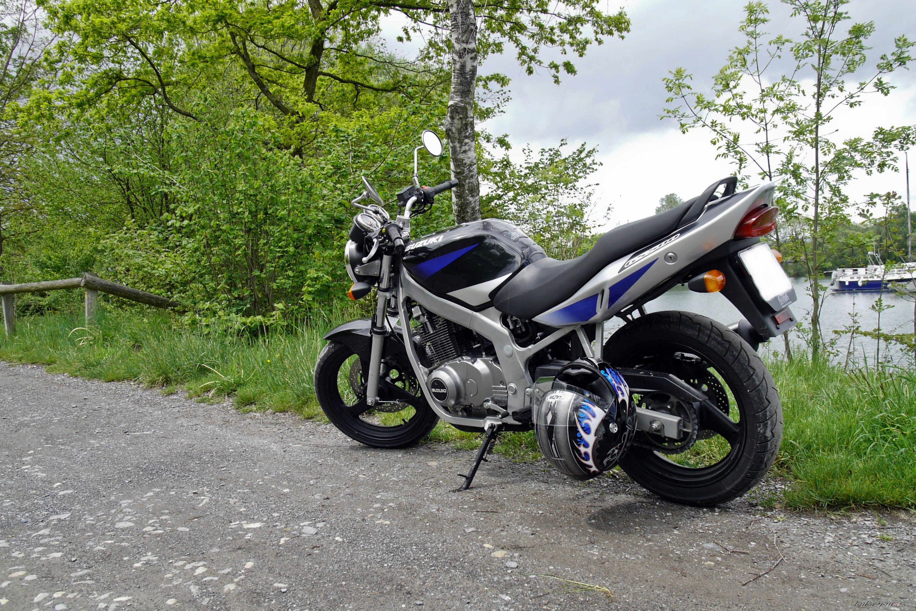 Bike Photo 1972655