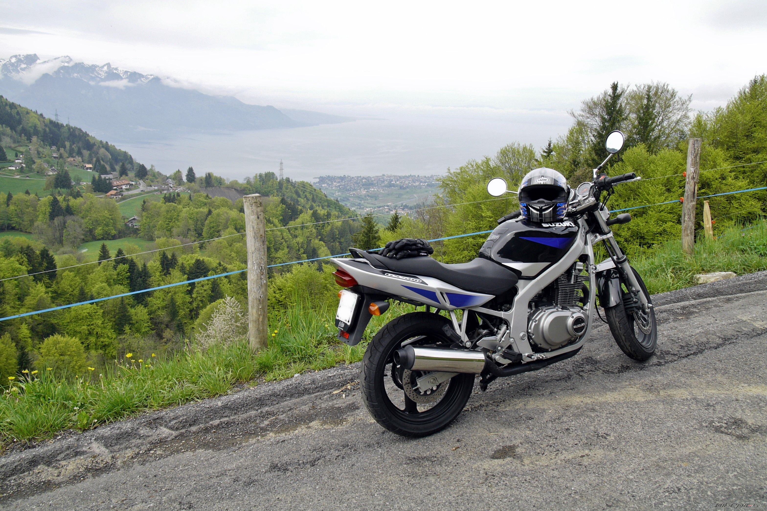 Bike Photo 1972676