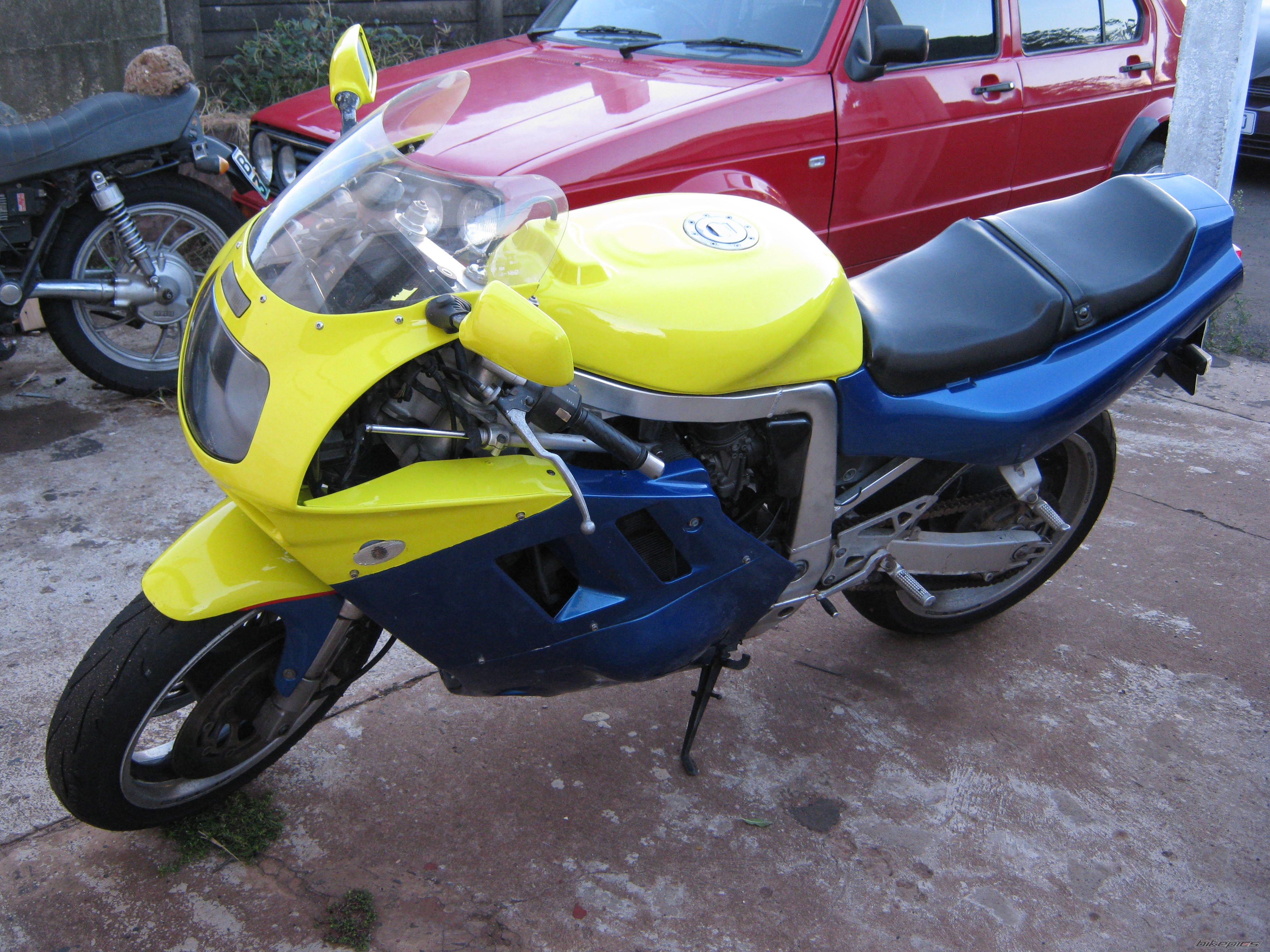 Photo 1972944