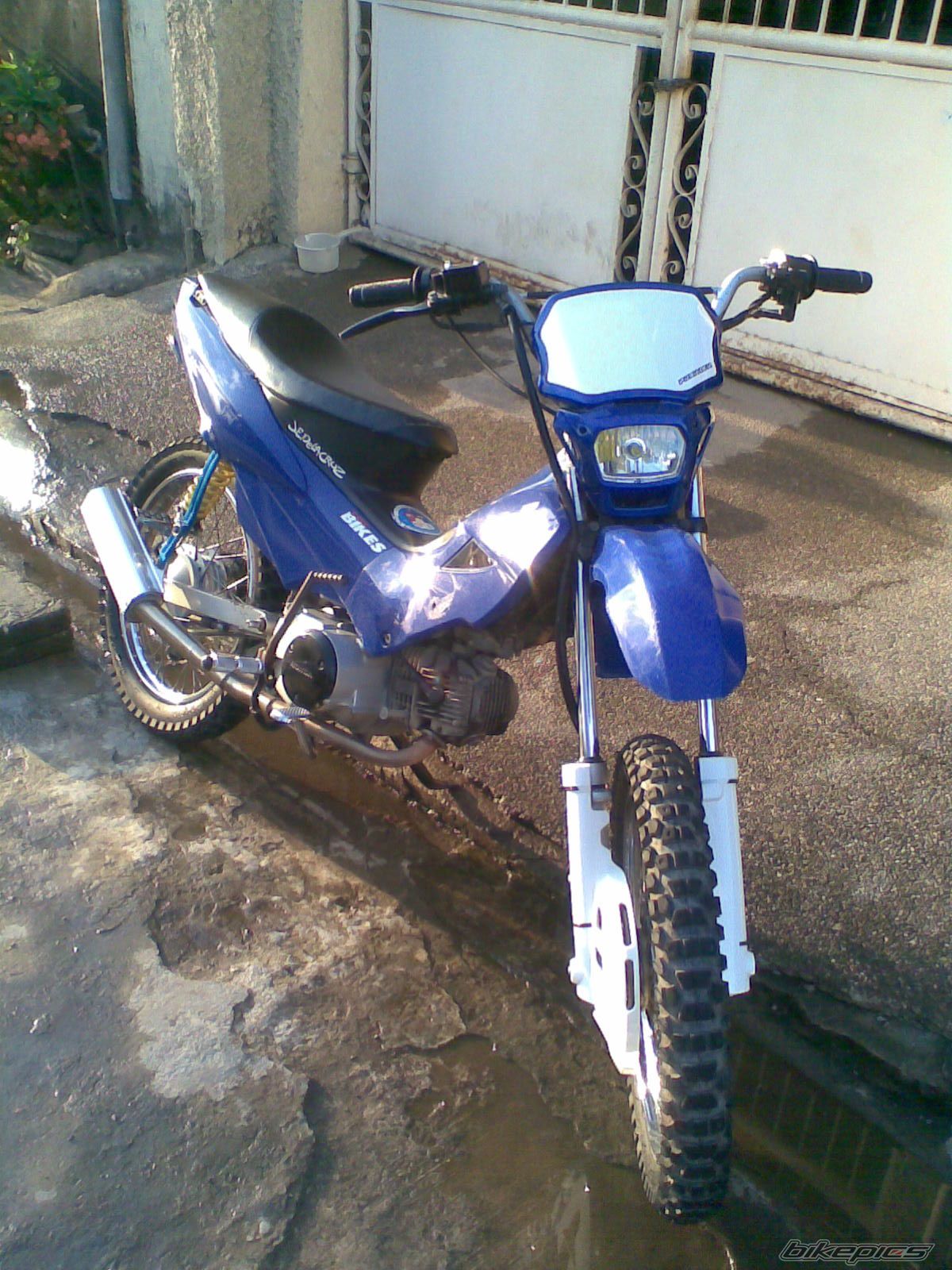 Photo 1972968