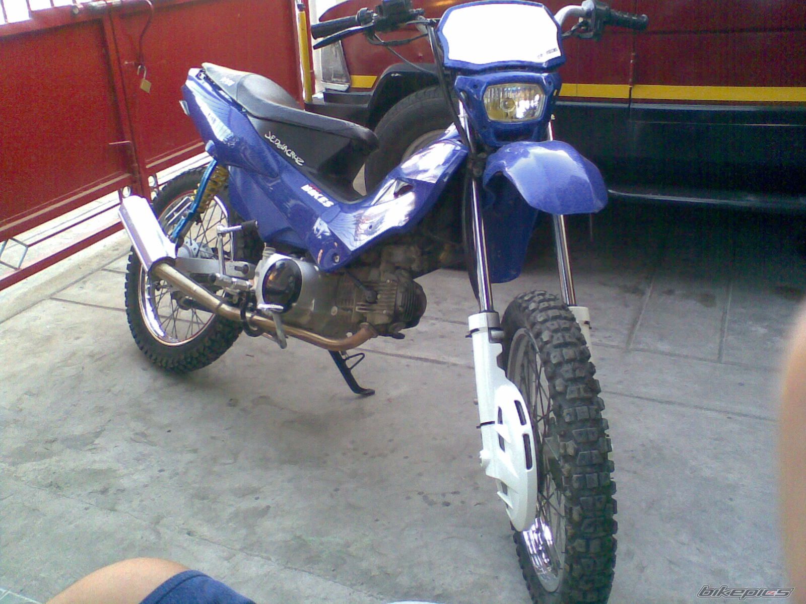 Photo 1972982