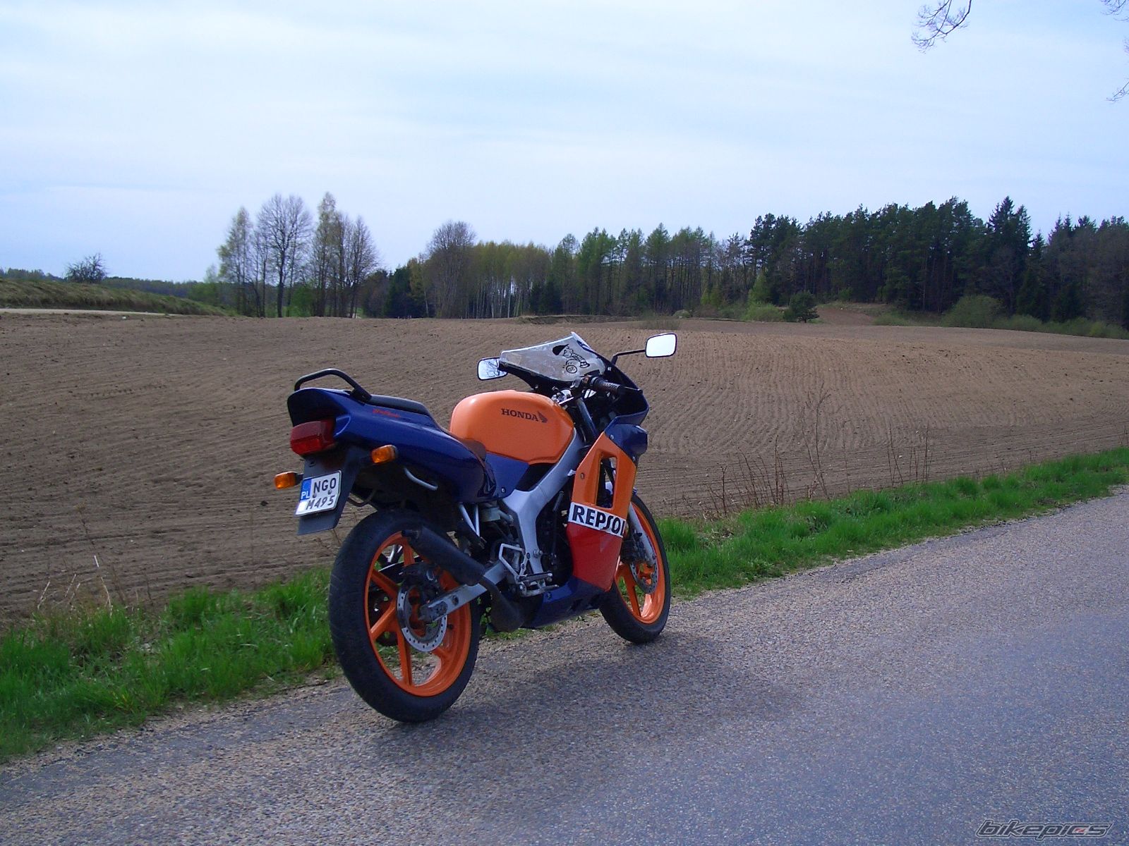 Photo 1973043