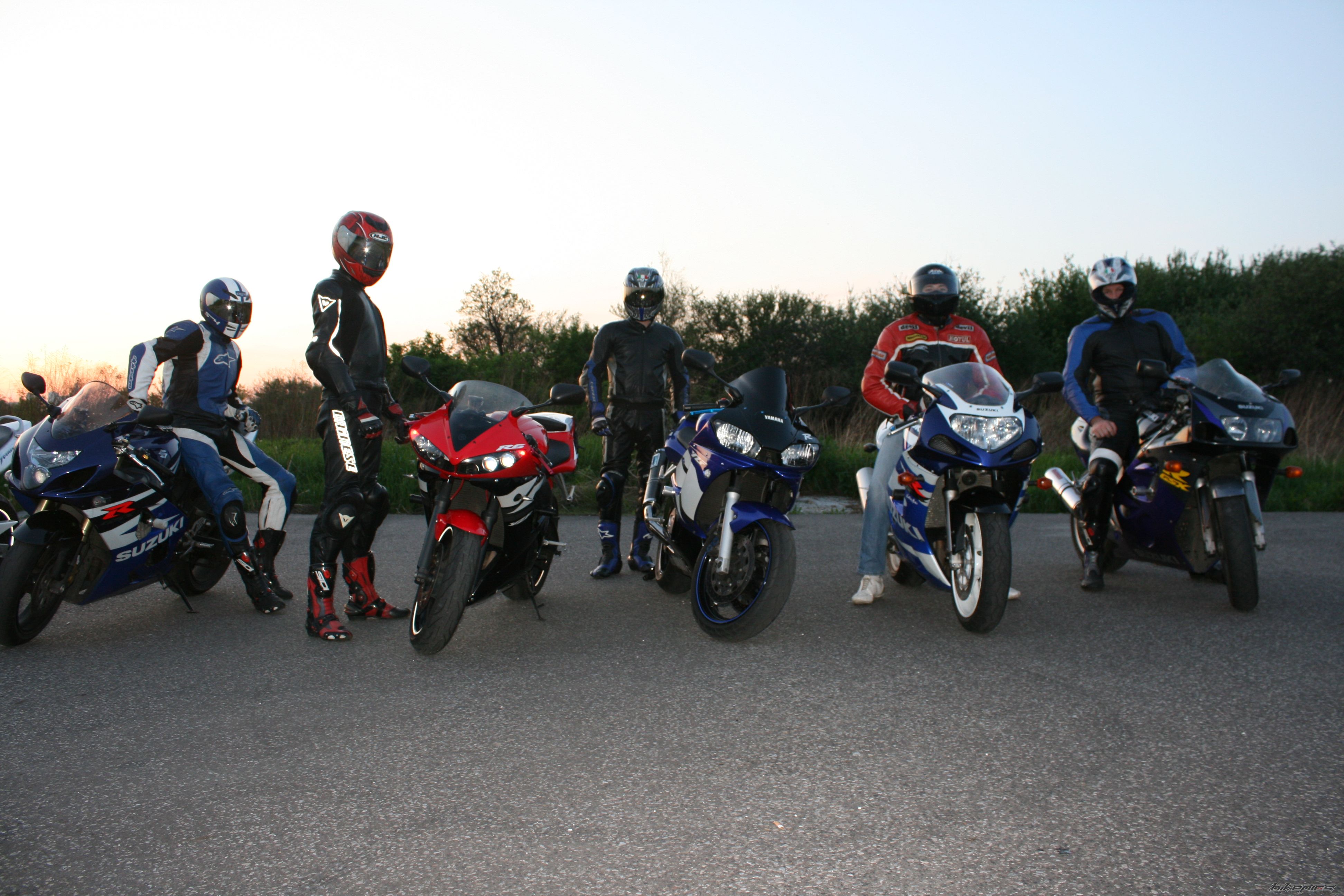 Bike Photo 1973075