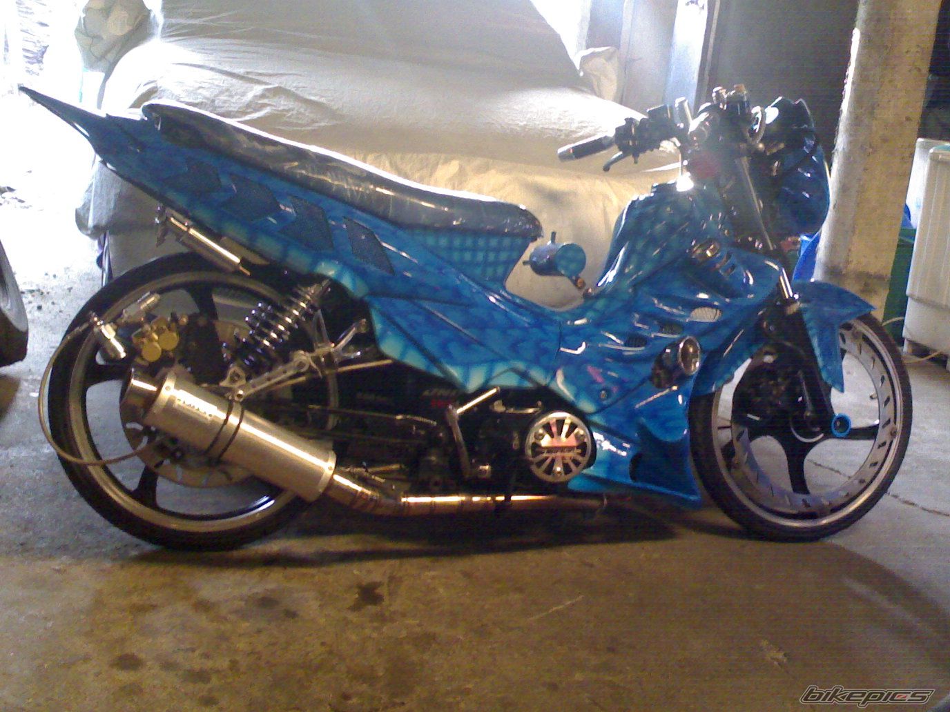 Photo 1973329