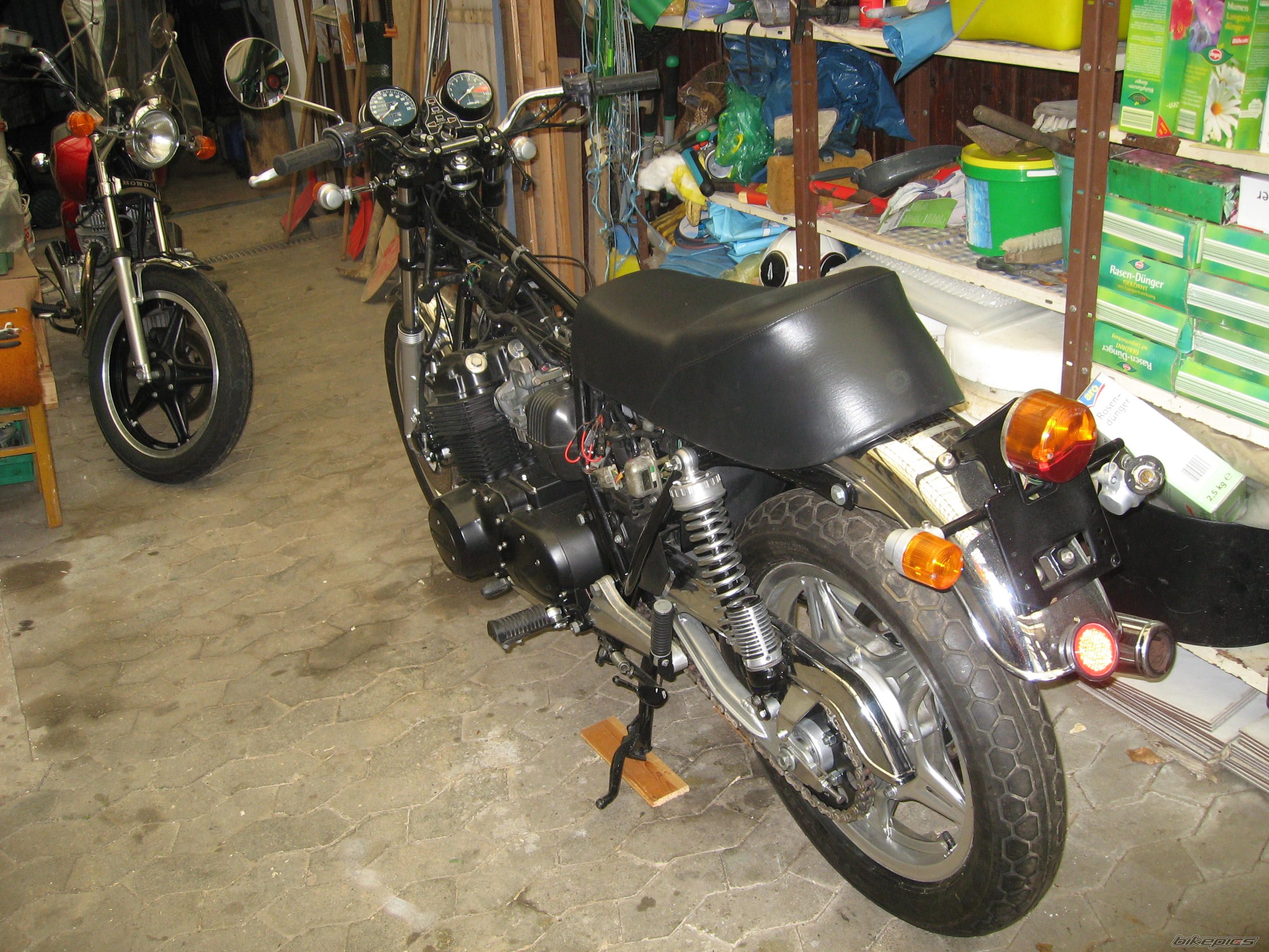 Photo 1973467