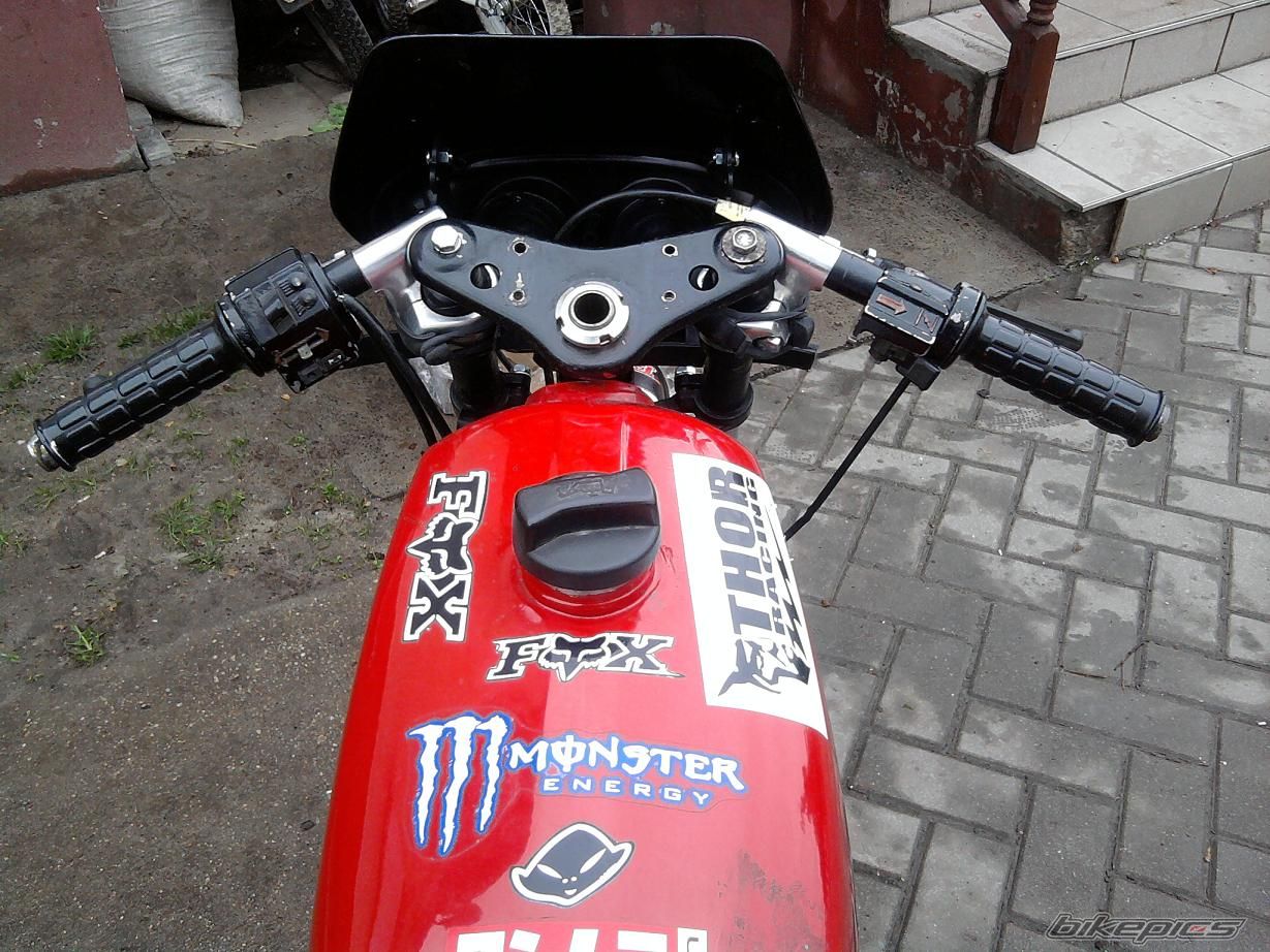 Photo 1973660