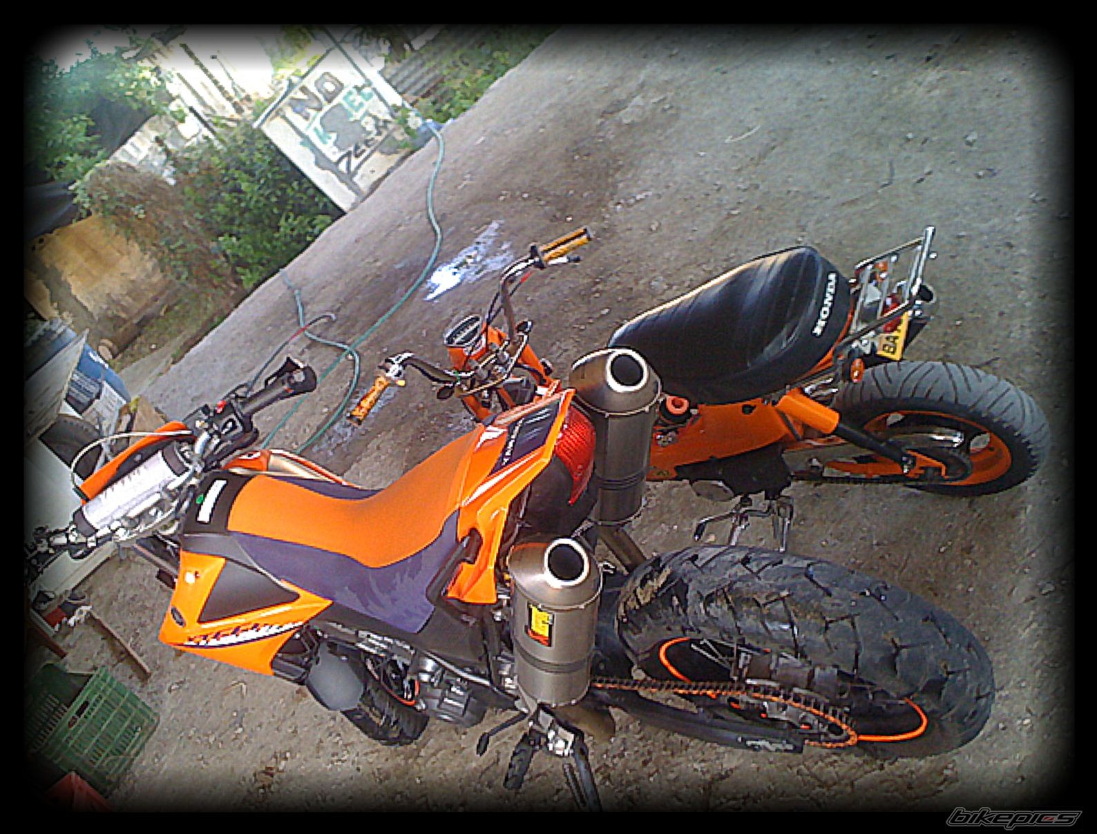 Photo 1973690