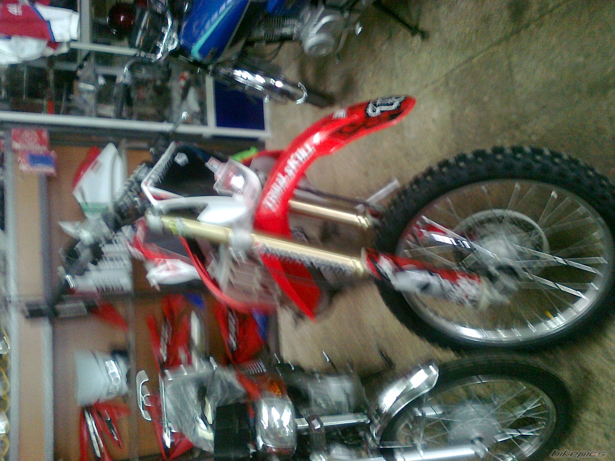 Photo 1973751