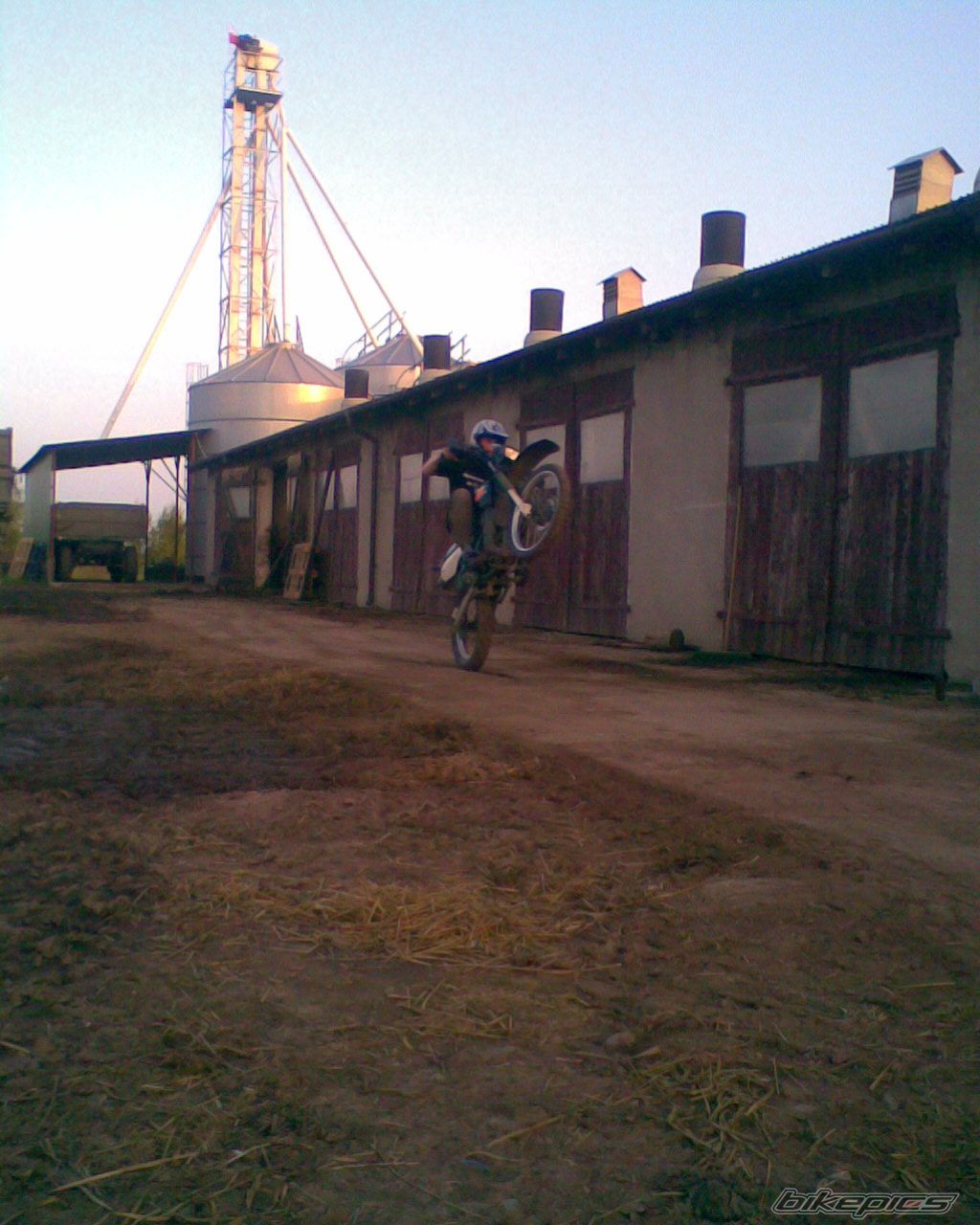 Photo 1973775