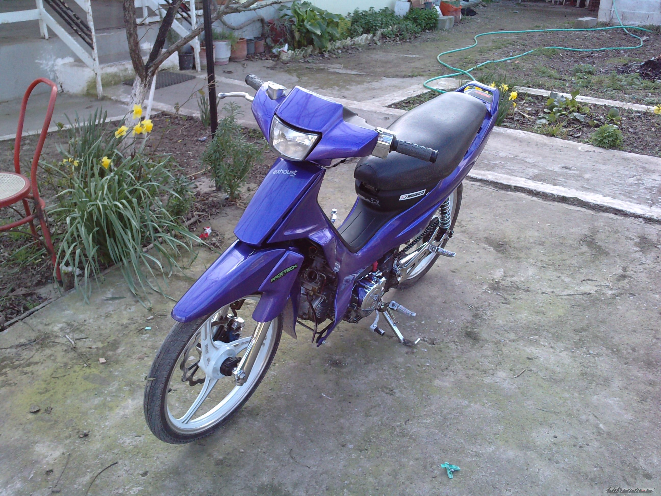 Bike Photo 1973921