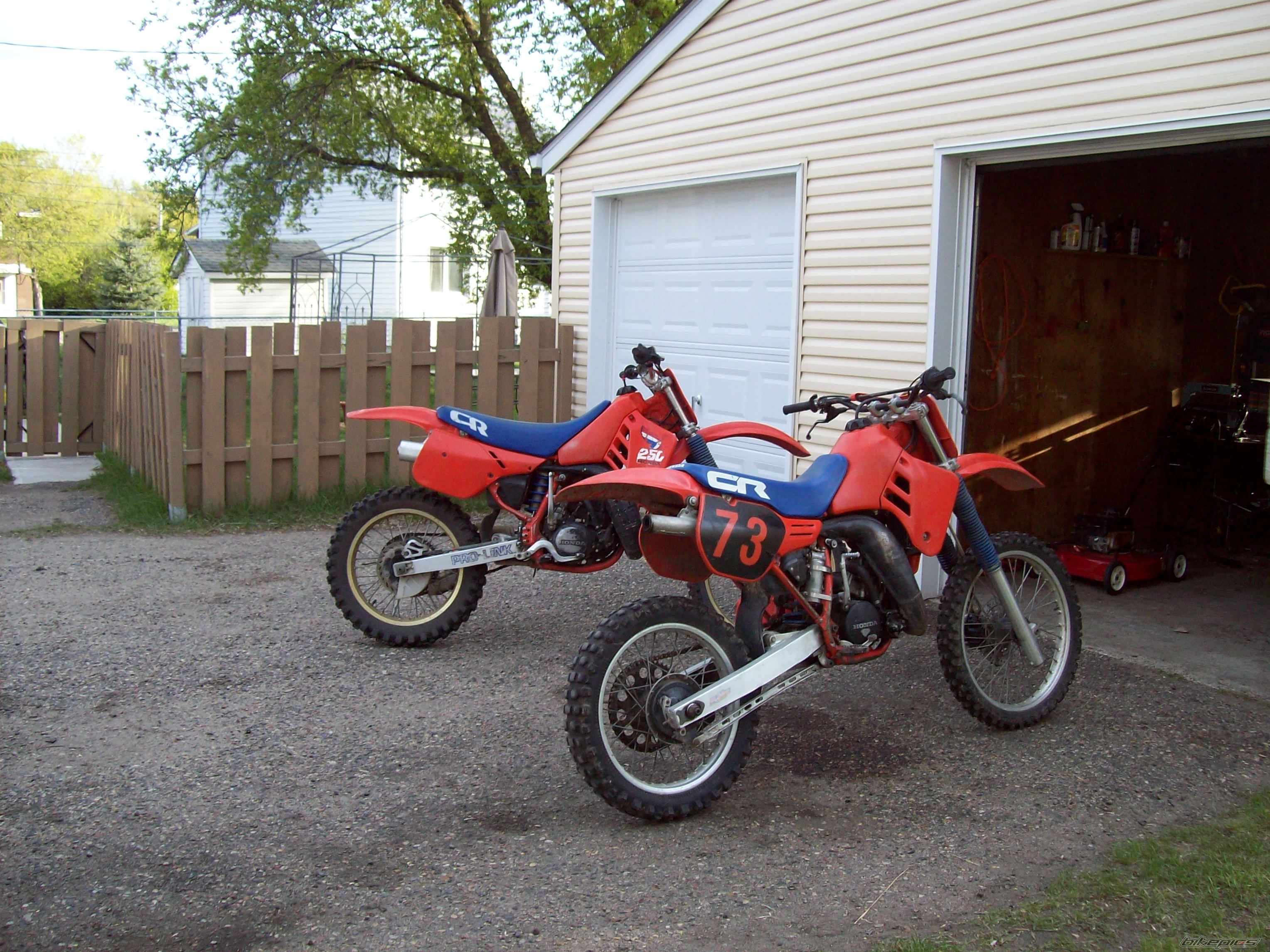 Photo 1973977
