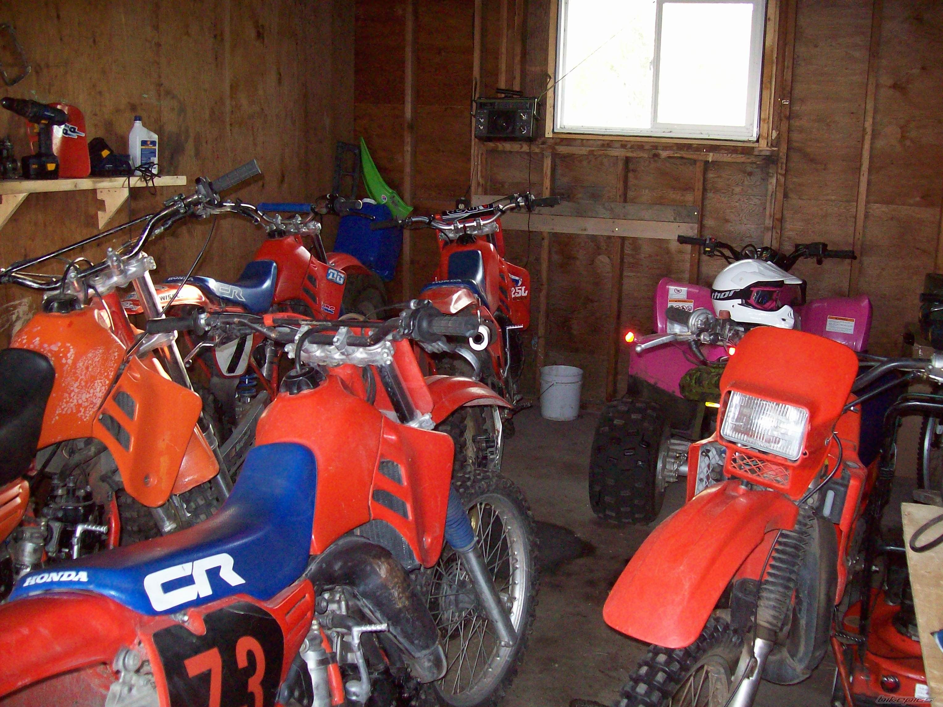 Photo 1973984