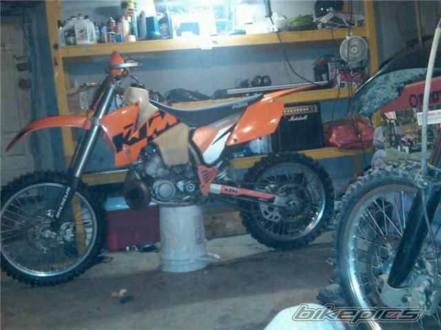 Photo 1974053