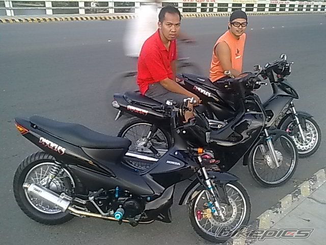 Photo 1974121
