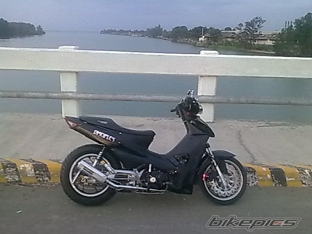 Photo 1974125