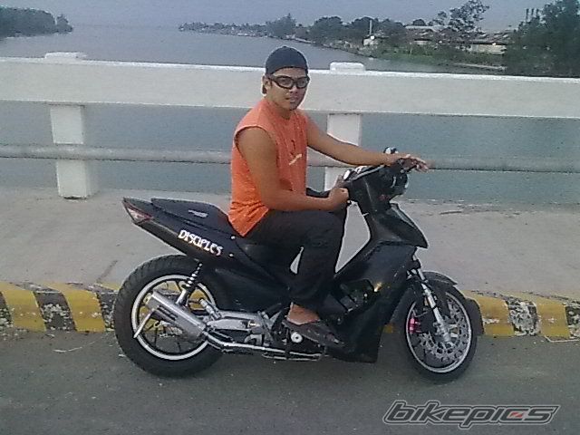 Photo 1974127