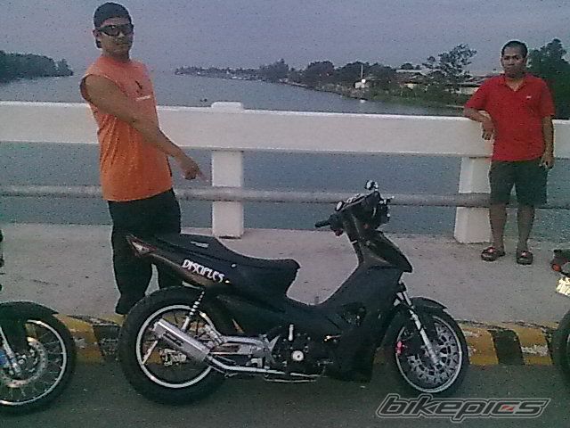 Photo 1974136