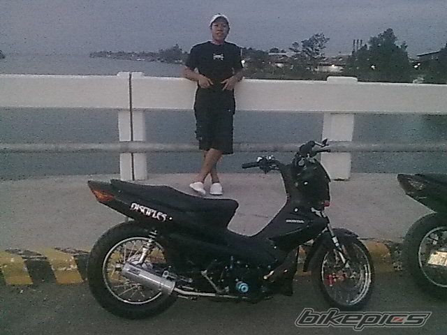 Photo 1974137