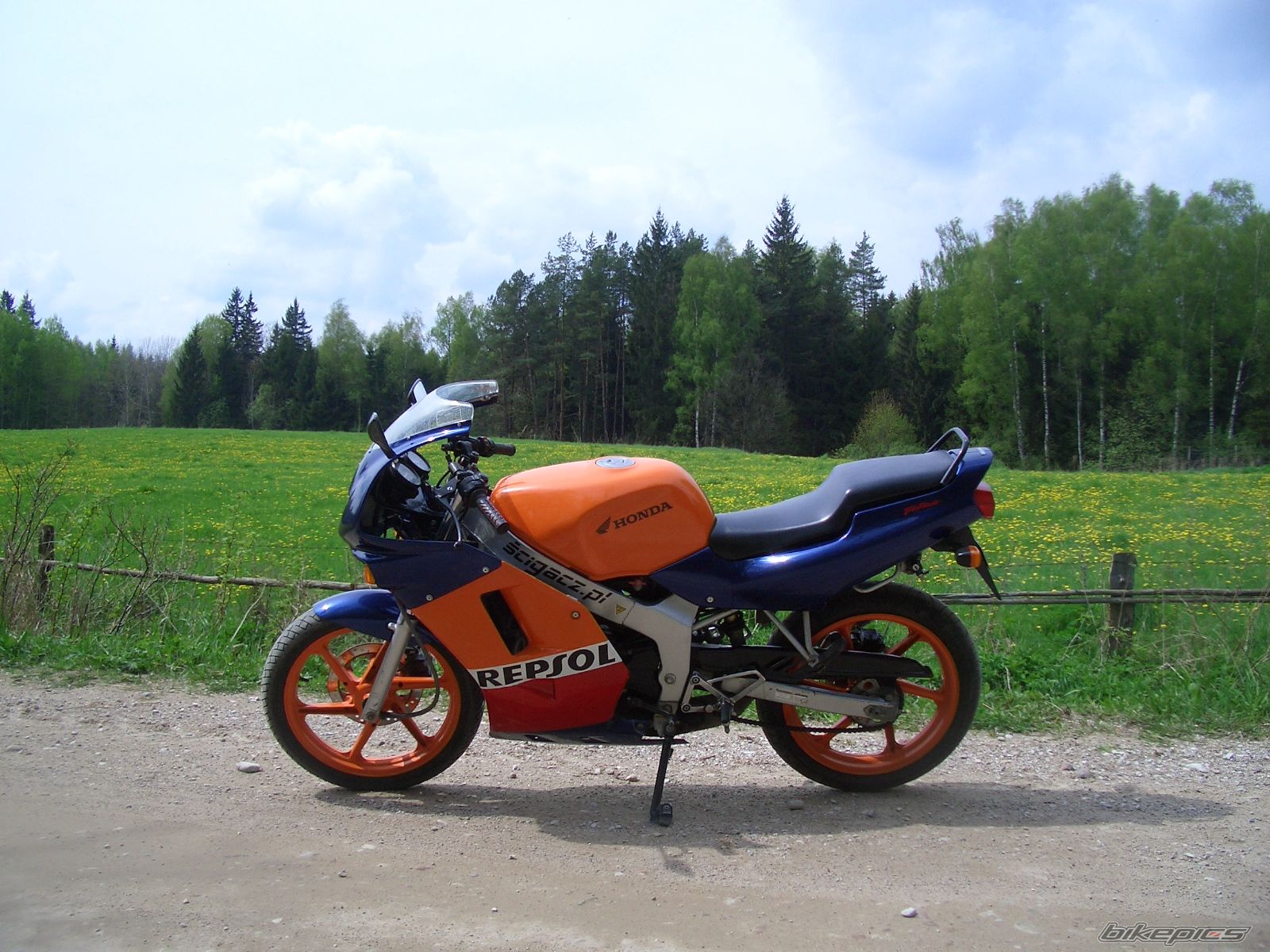 Photo 1974303
