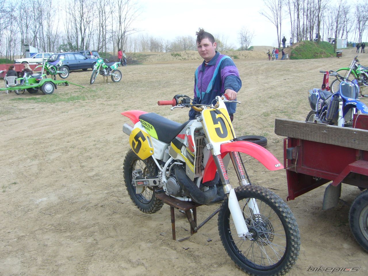 Photo 1974365