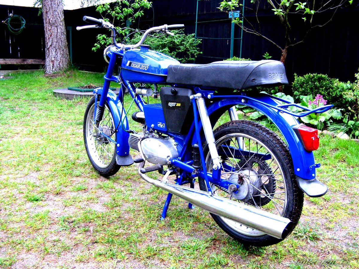 Photo 1974391