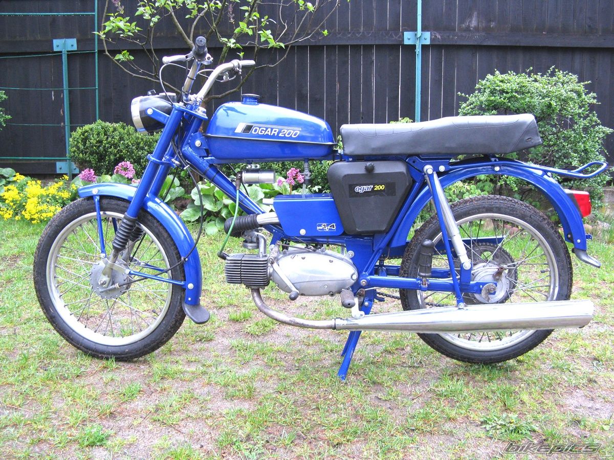 Photo 1974393