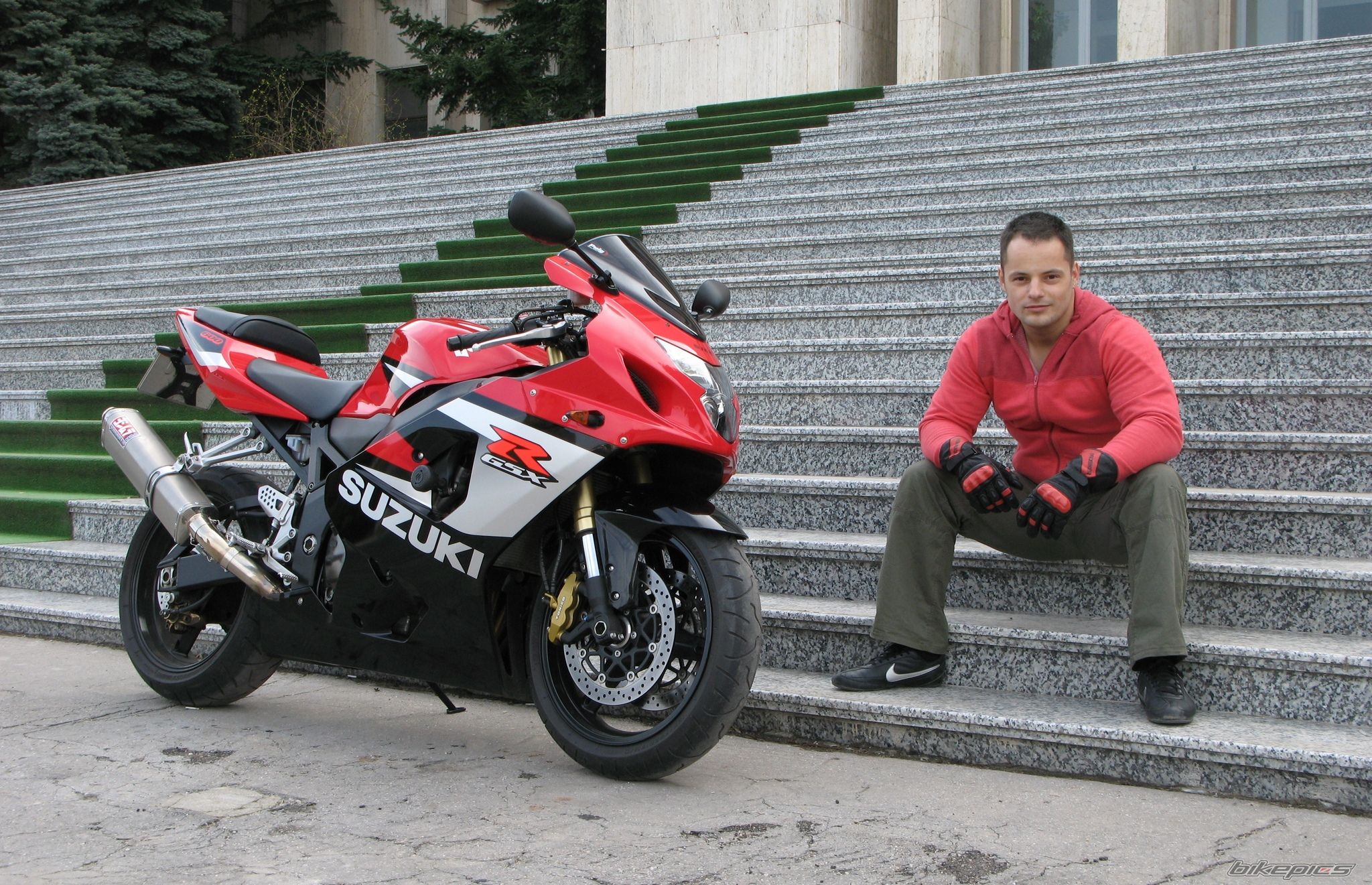 Bike Photo 1974396