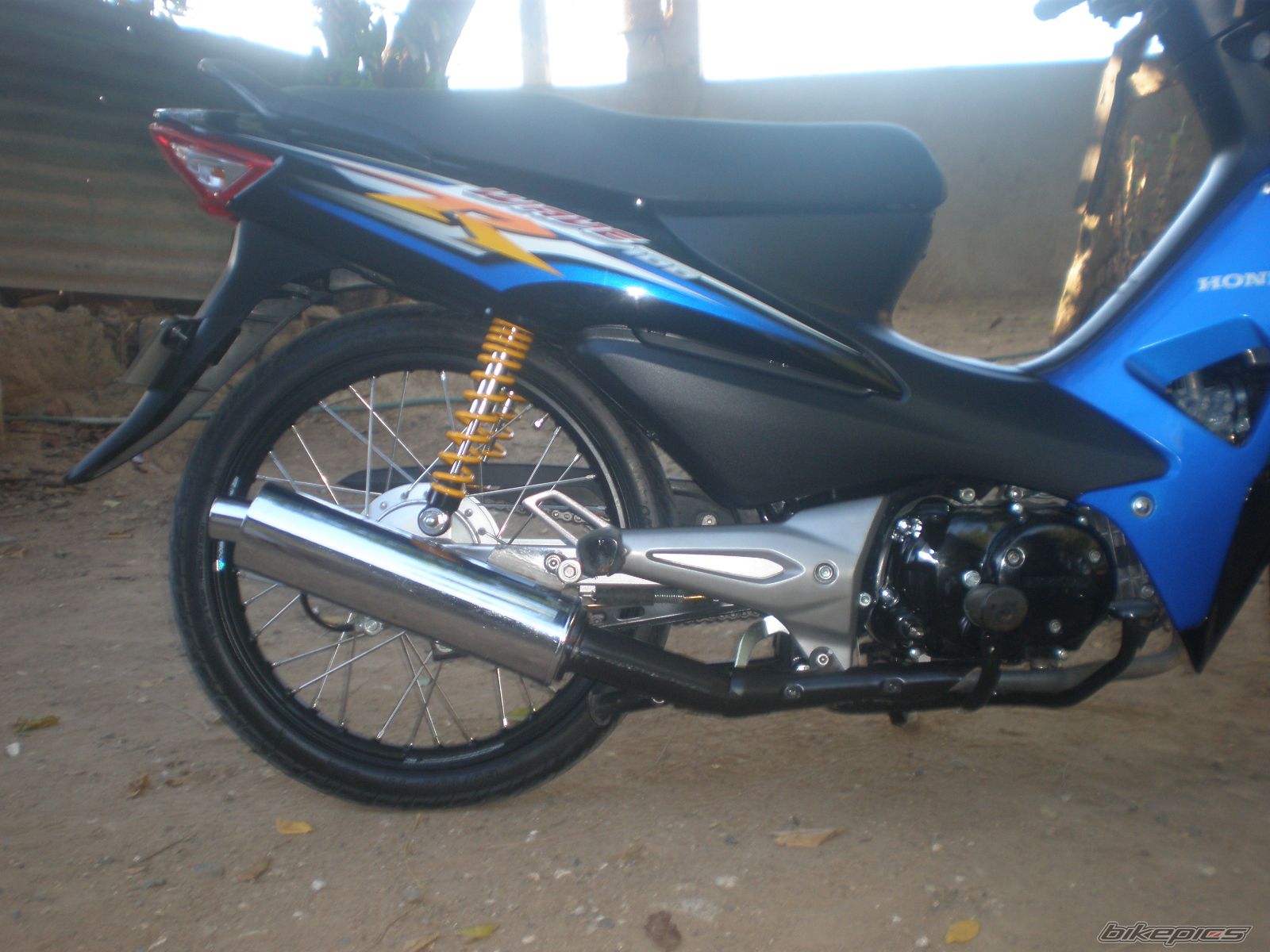 Photo 1974418
