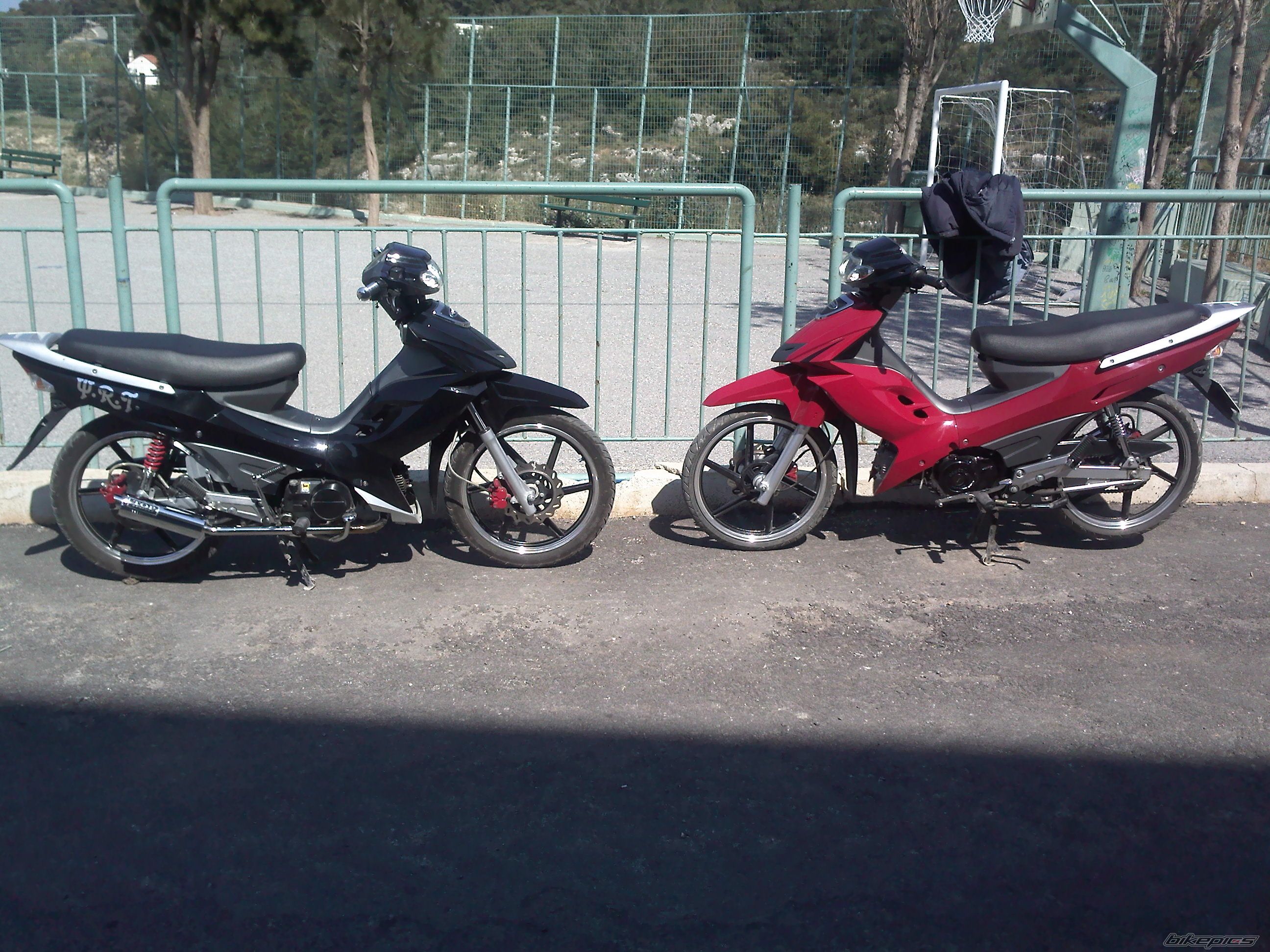 Photo 1974644