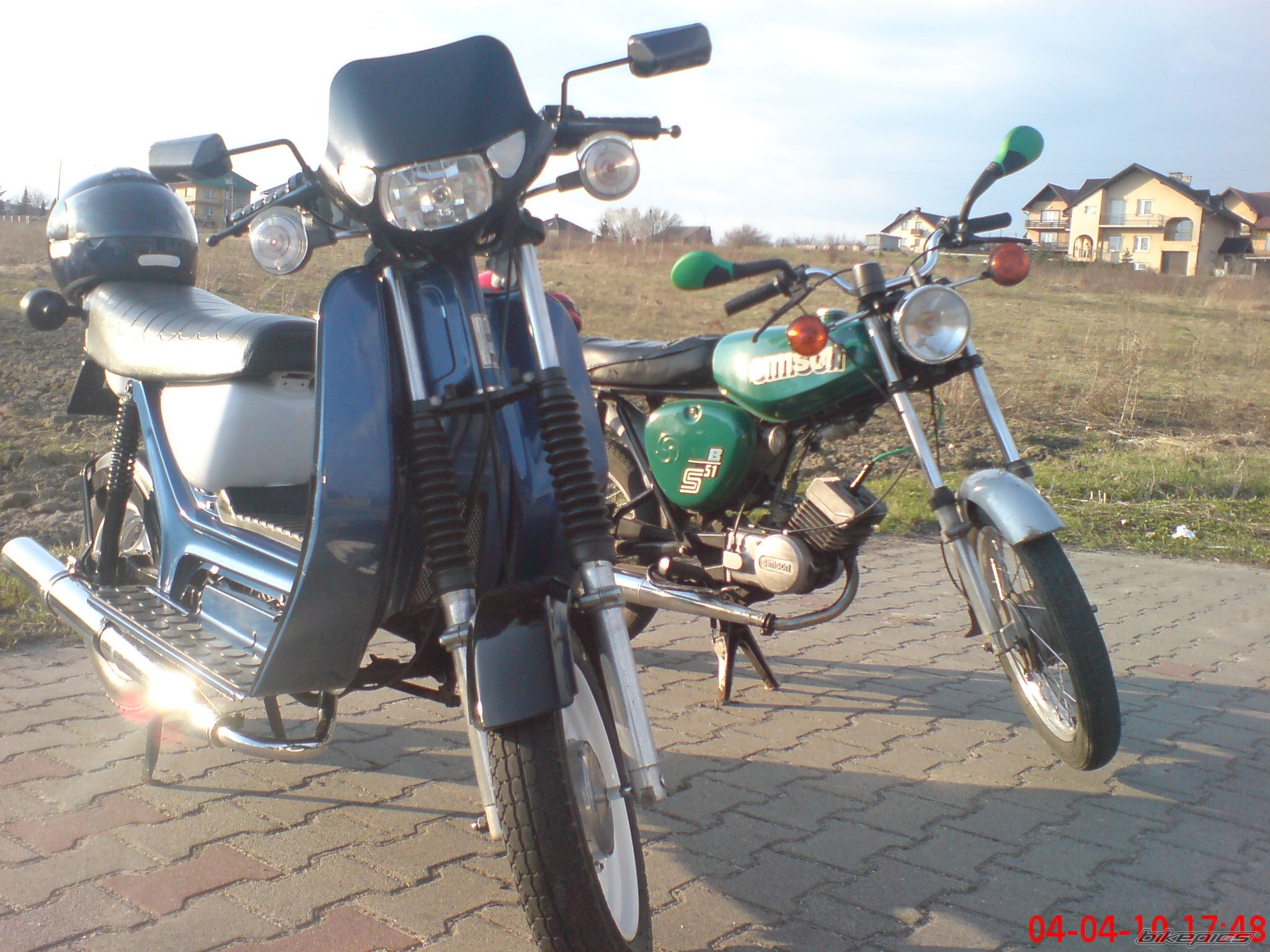Bike Photo 1974960