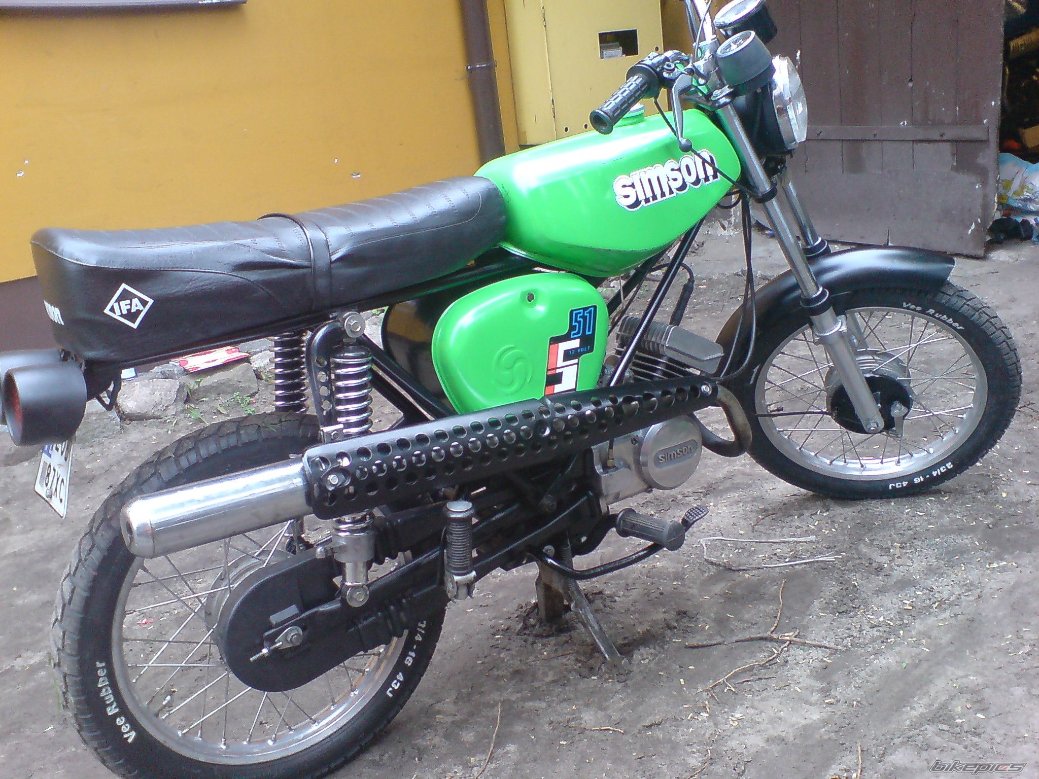 Photo 1975030
