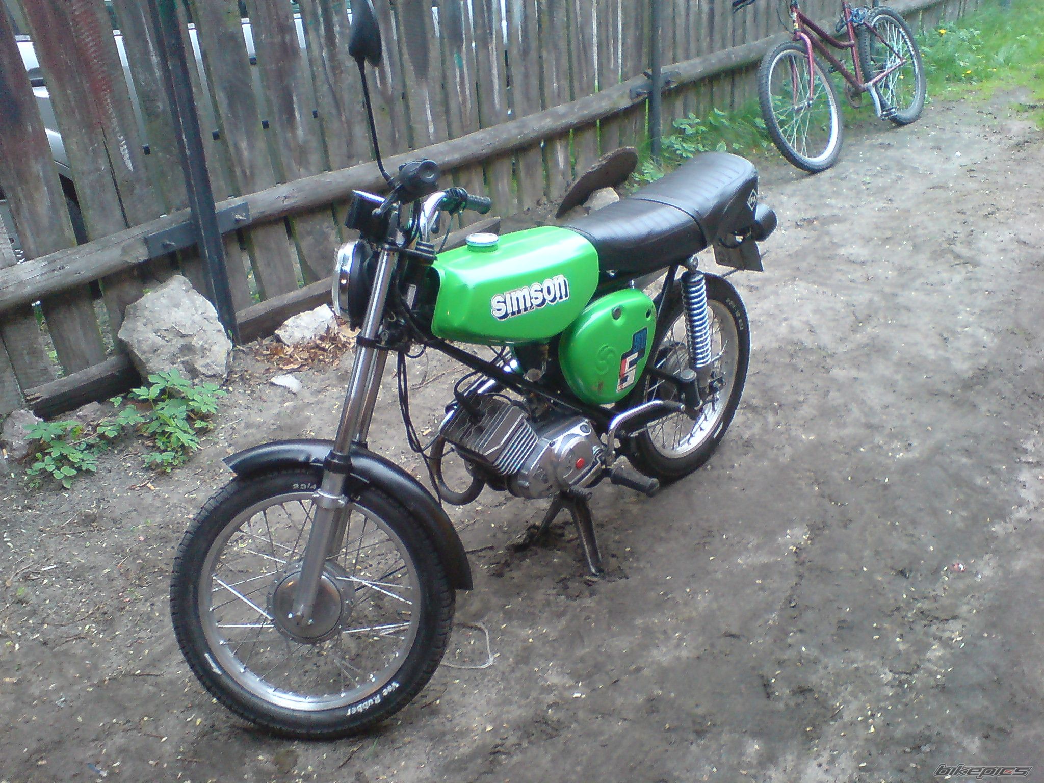 Photo 1975033