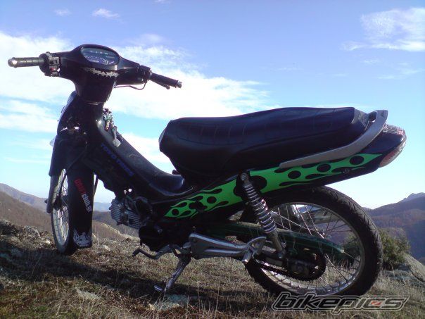 Photo 1975052
