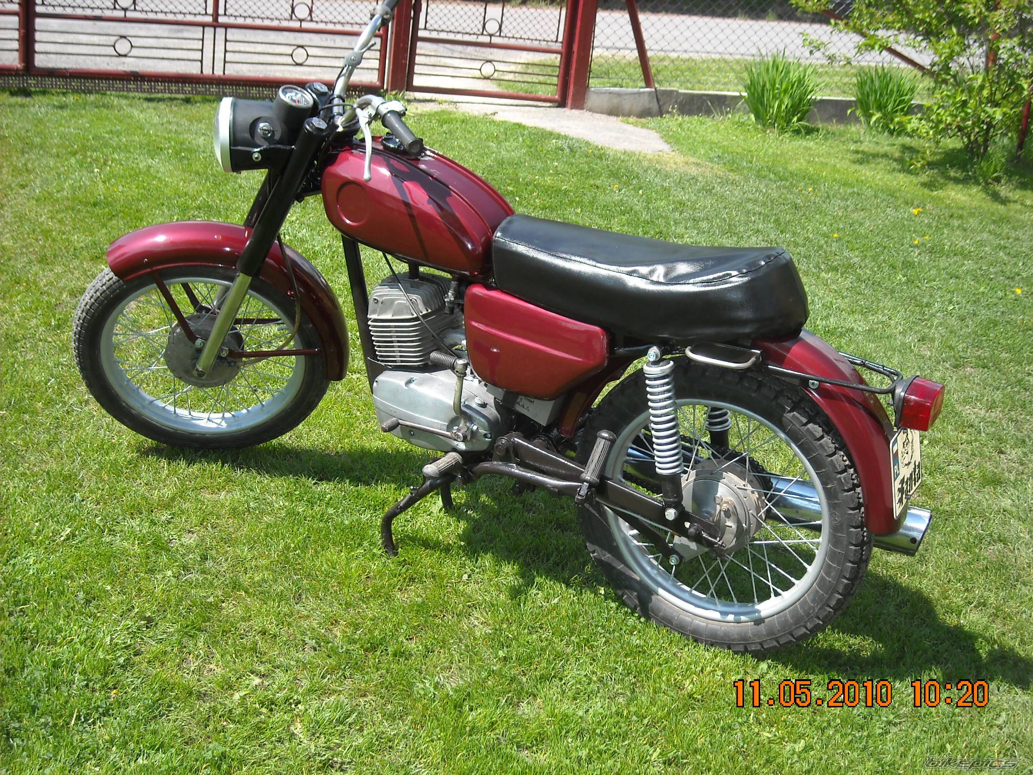 Photo 1975187