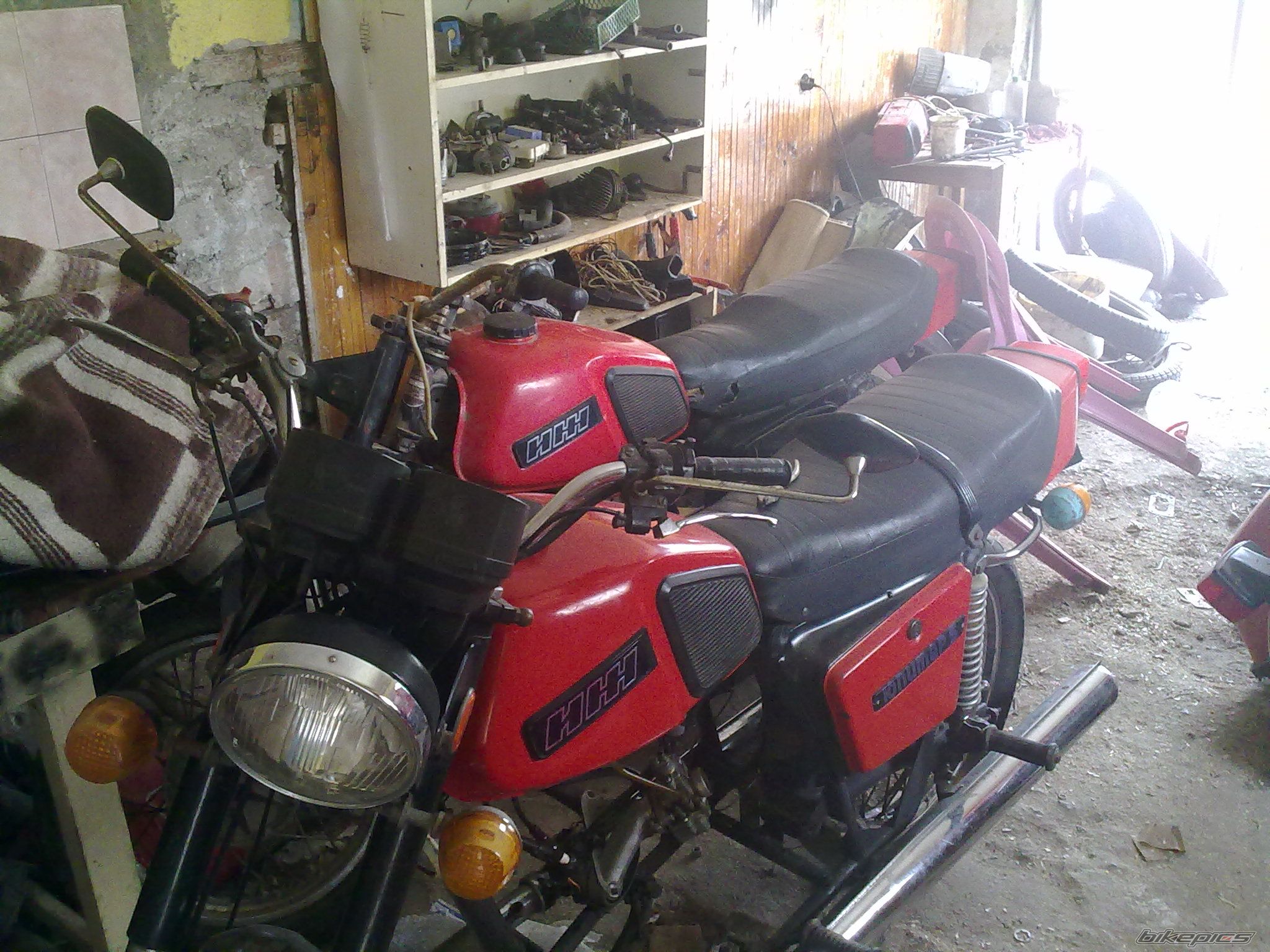 Photo 1975214