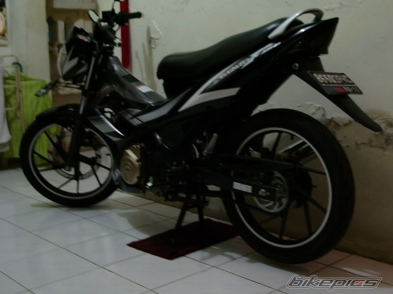 Photo 1975360