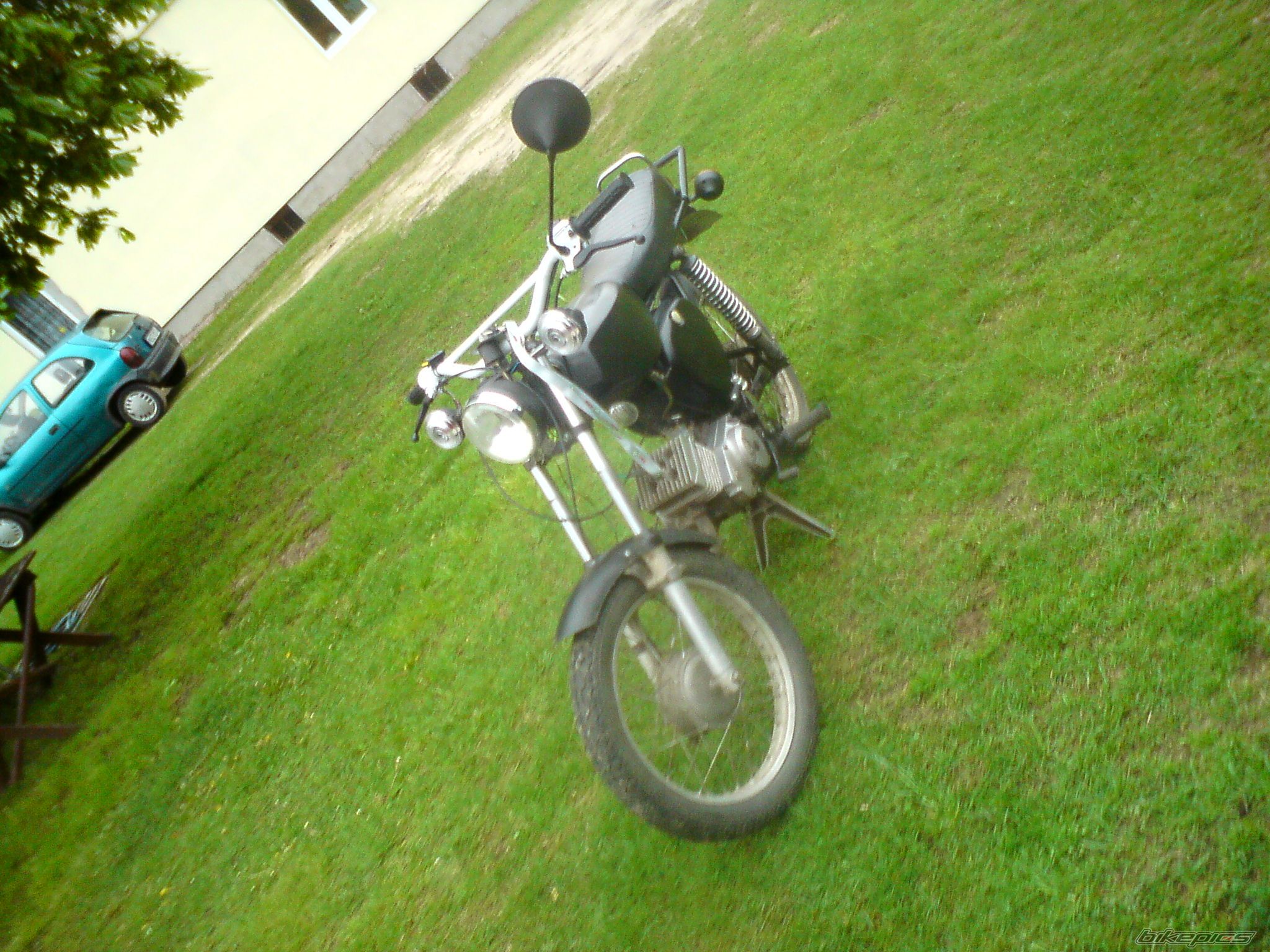 Photo 1975432