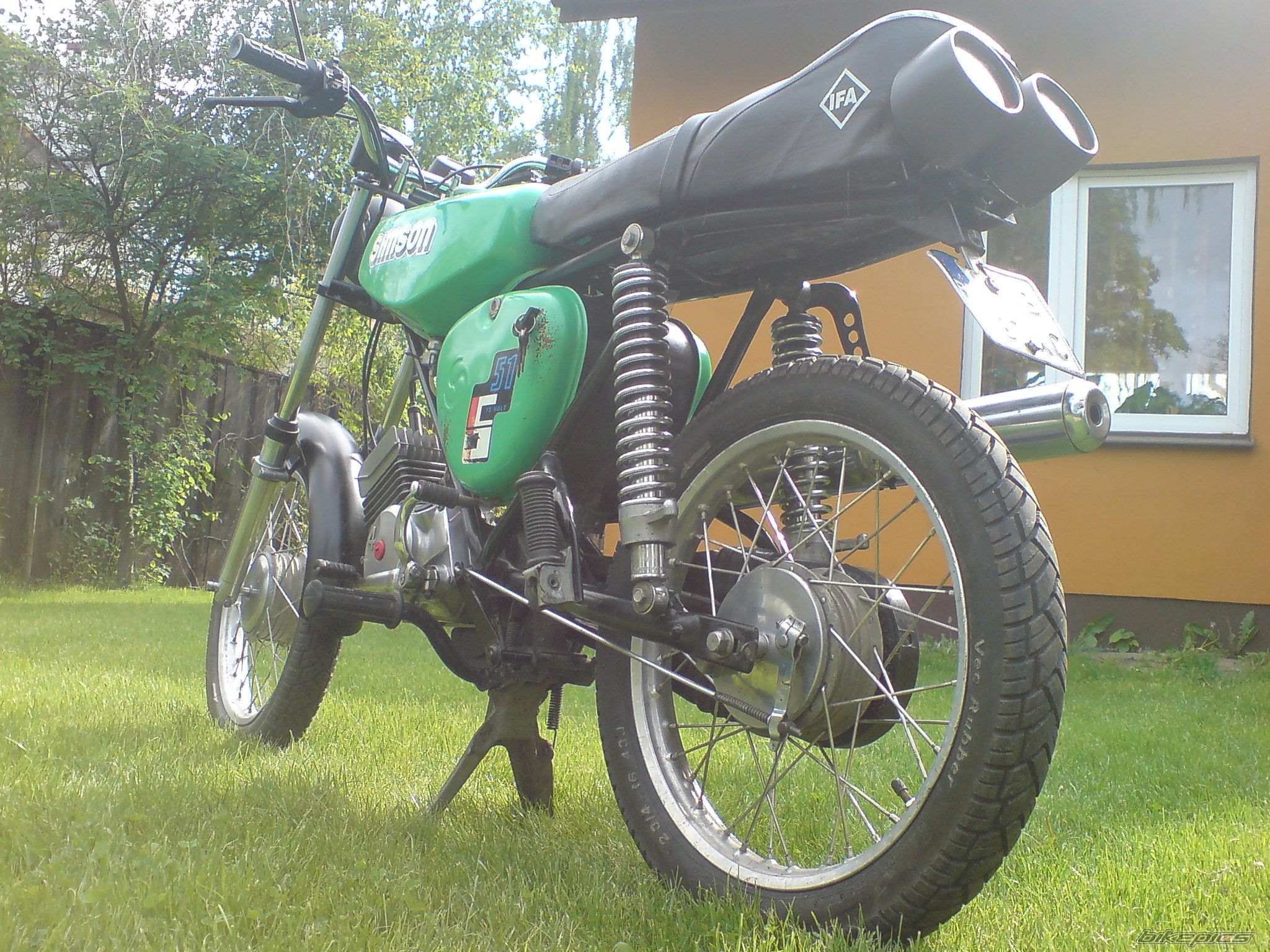 Photo 1975654