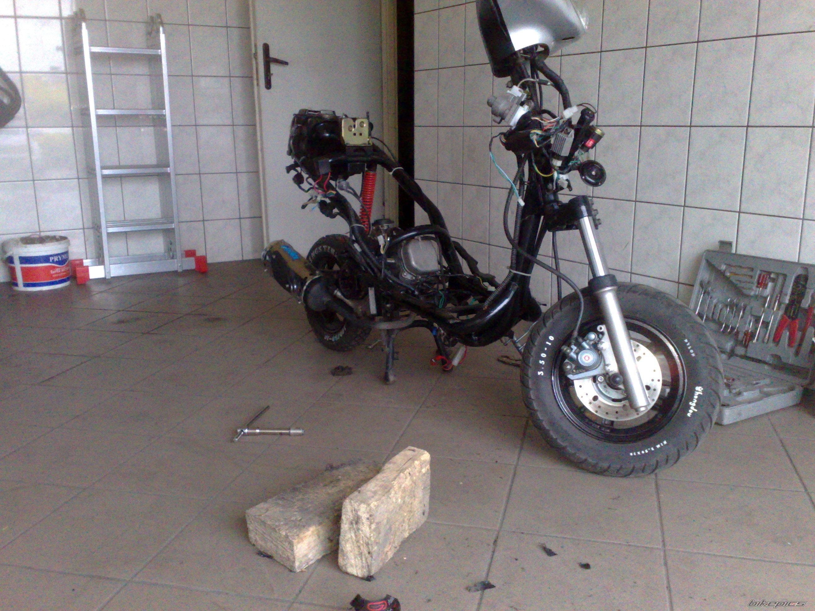 Photo 1975700