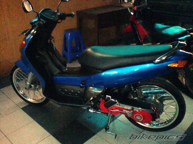 Photo 1975840