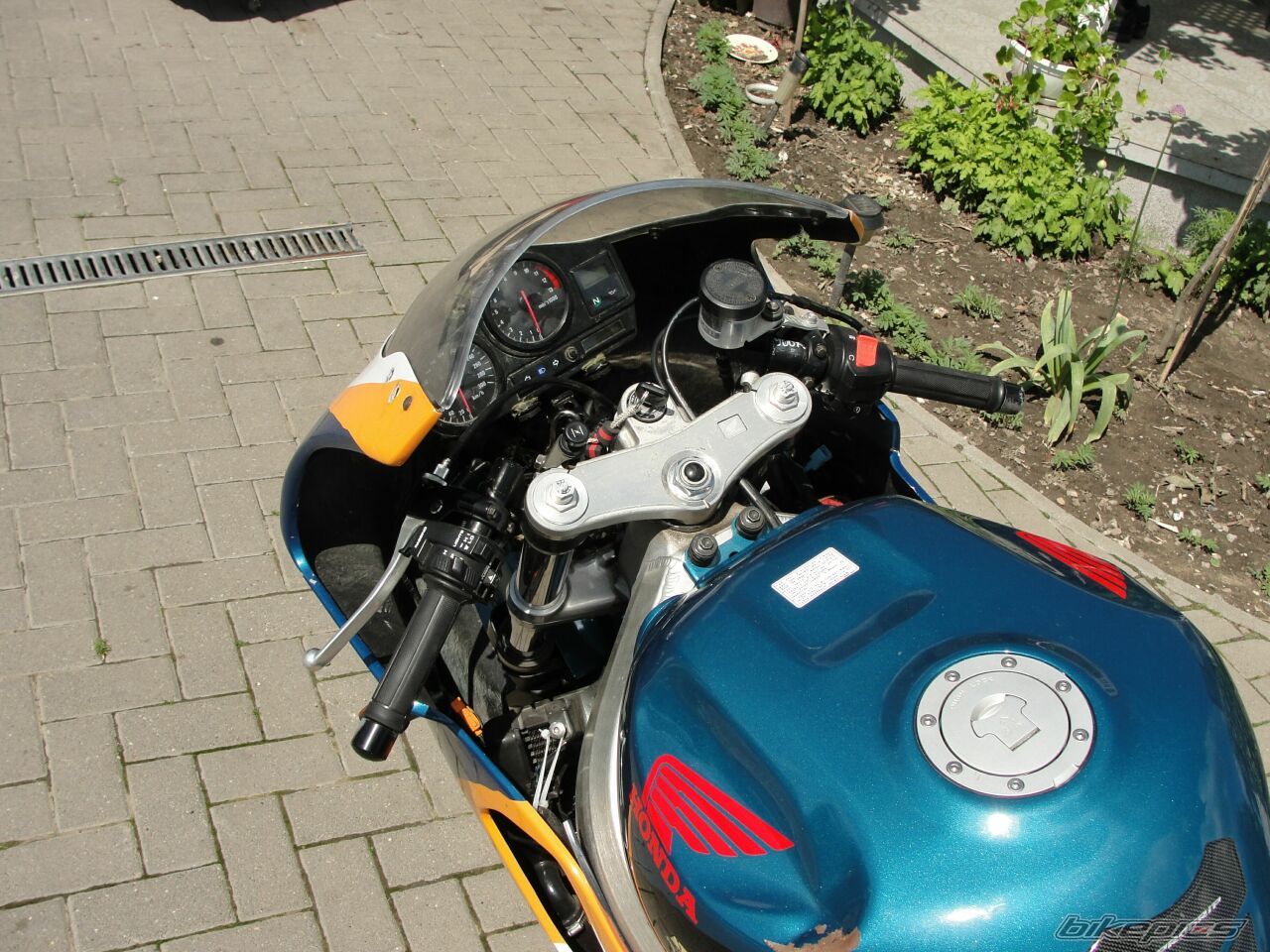 Bike Photo 1975854