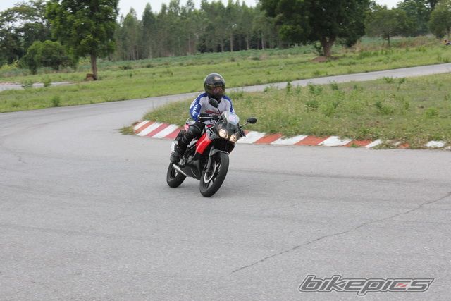 Photo 1976072