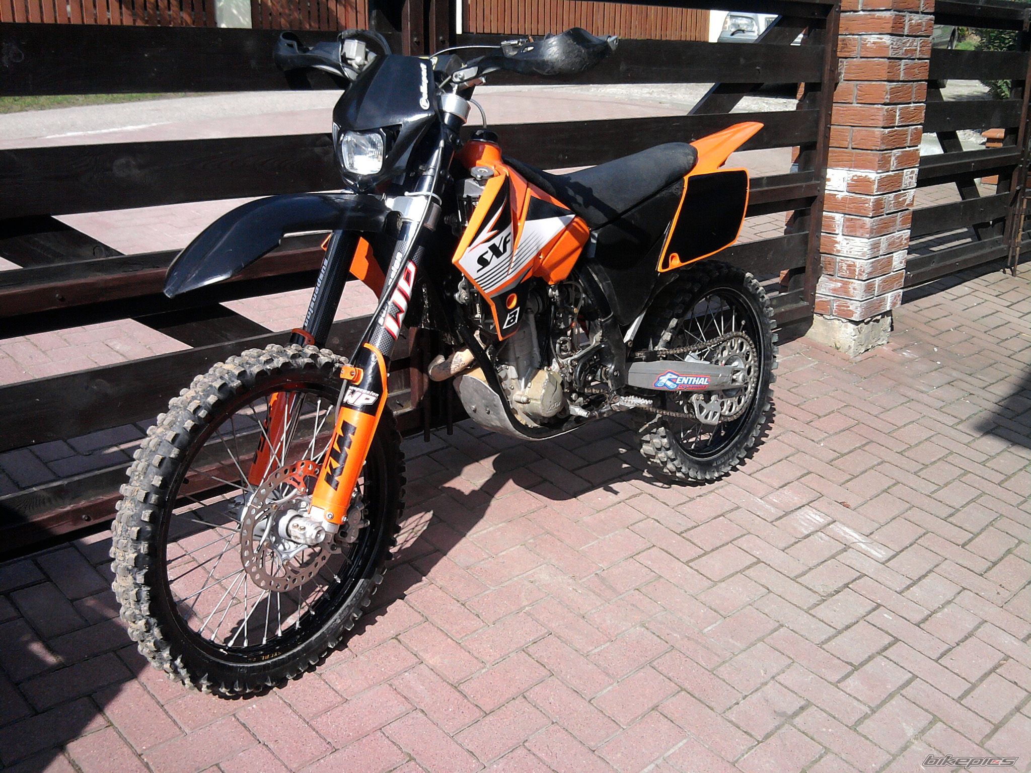 Bike Photo 1976089