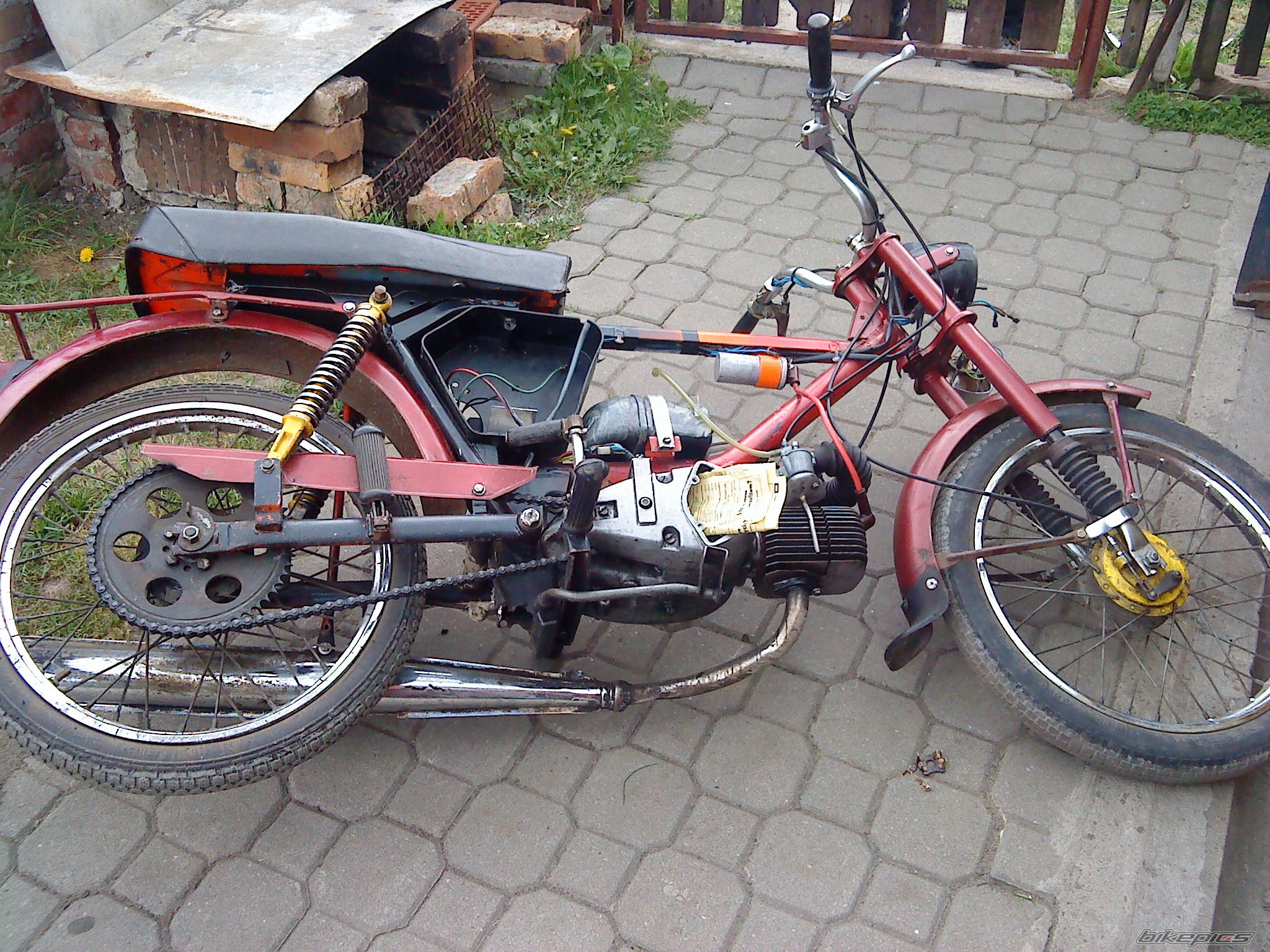 Photo 1976122