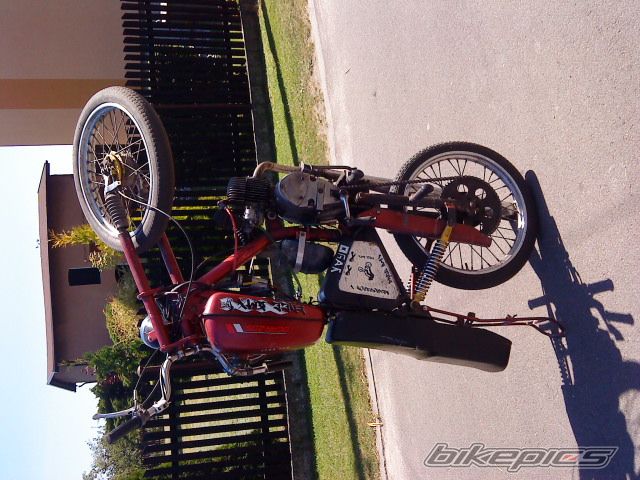 Photo 1976127