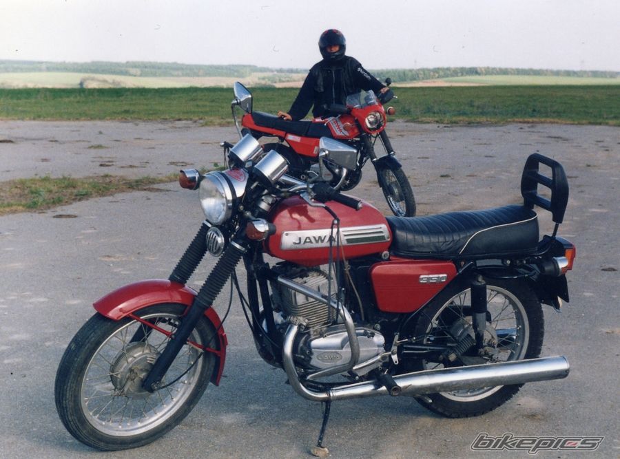 Photo 1976178