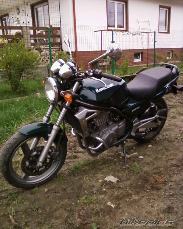 Photo 1976218